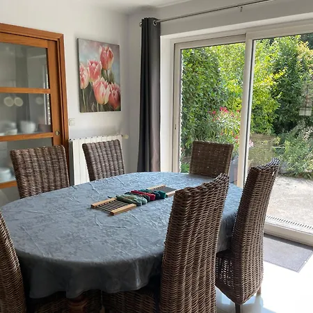 Les Maisons Des Halles Hébergement de vacances *