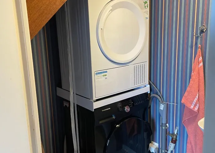 Les Maisons Des Halles Cerisy-la-Foret