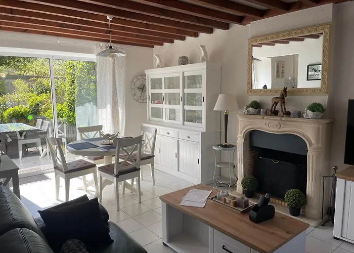 Les Maisons Des Halles Feriehus